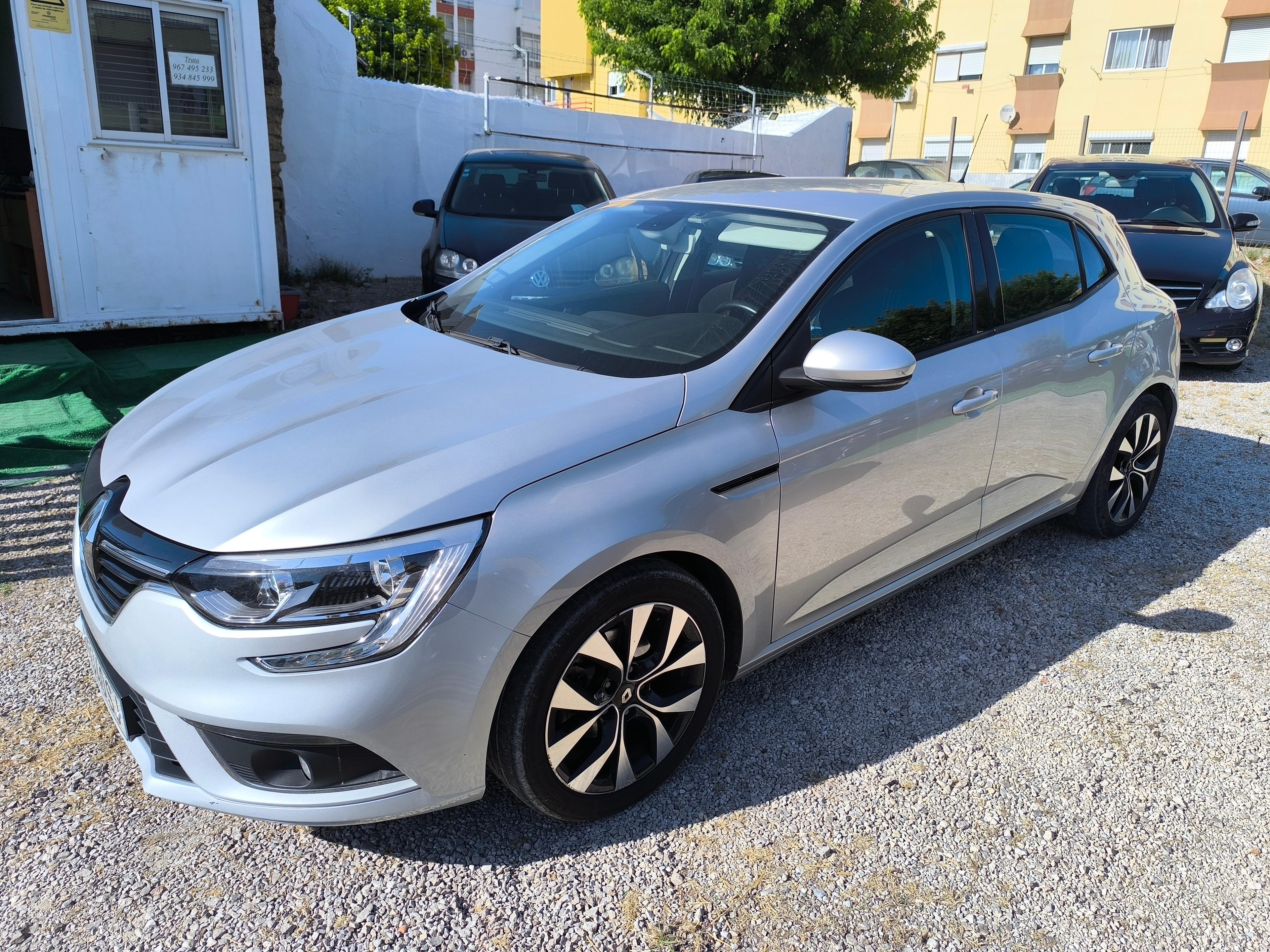 Renault Megane IV 1.5 Dci - 1