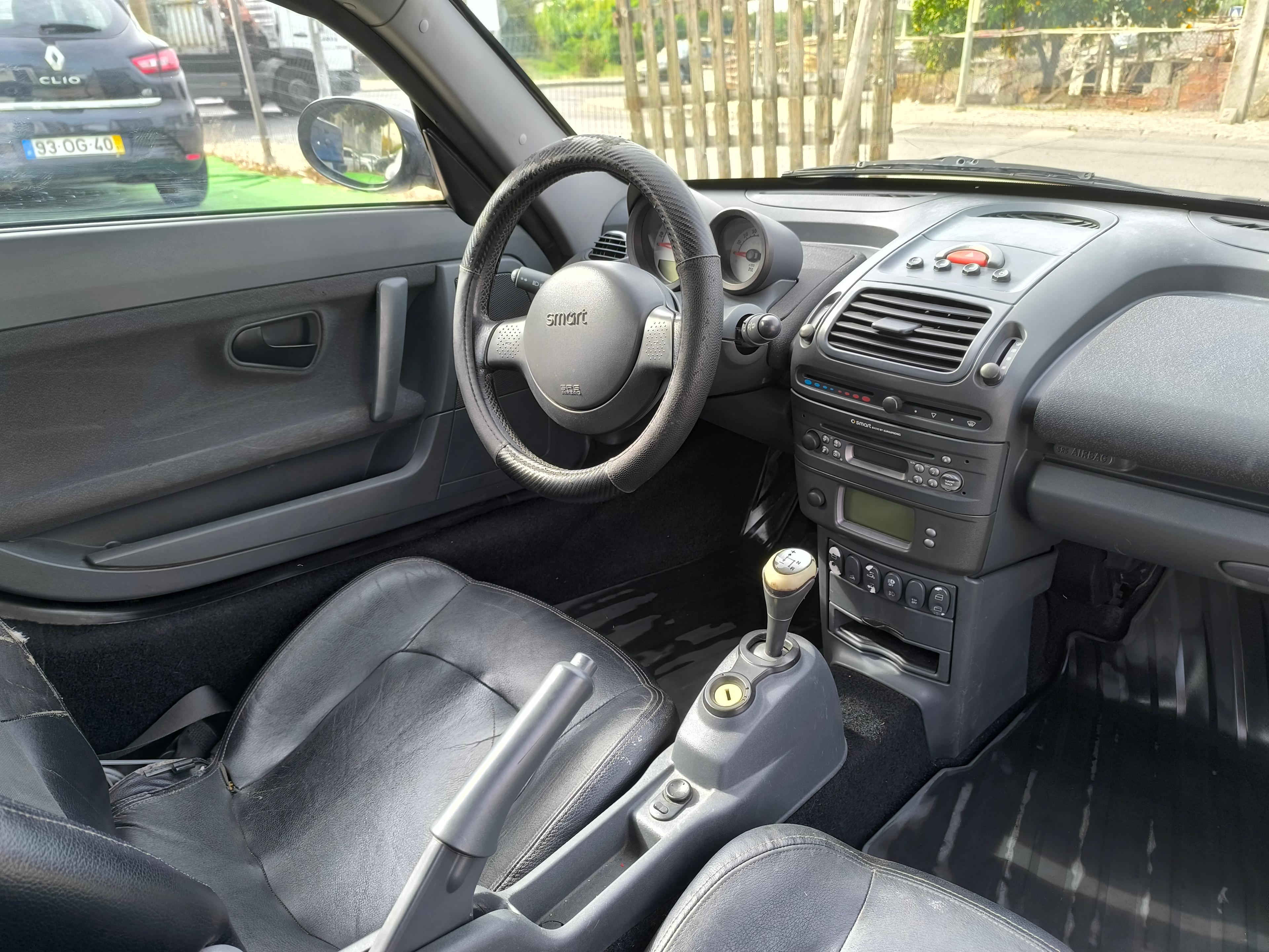Smart Roadster - 1
